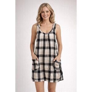 Sleeveless Black & Cream Plaid Pocket Dress
